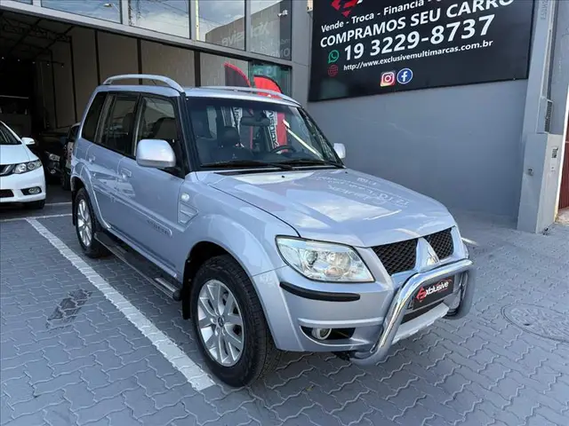 Carro Mitsubishi Pajero TR4 2012 2.0 16V 4x2 (Flex)