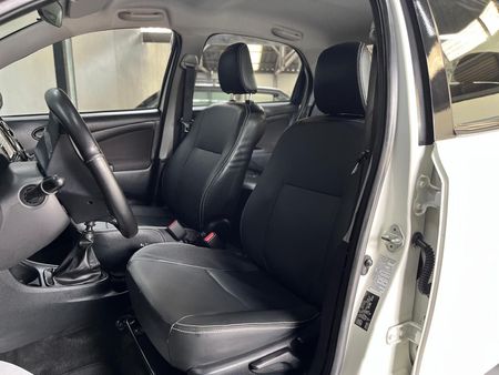 Etios Sedan XLS 1.5 (Flex)