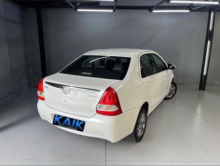 Etios Sedan XLS 1.5 (Flex)