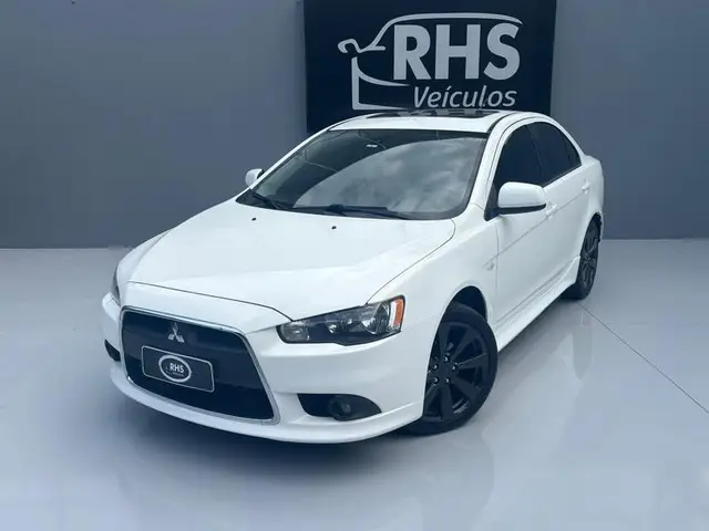 Carro Mitsubishi Lancer 2014 2.0 16V