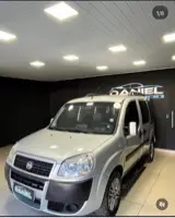 Carro Fiat Doblò 2018 Essence 1.8 5L (Flex)