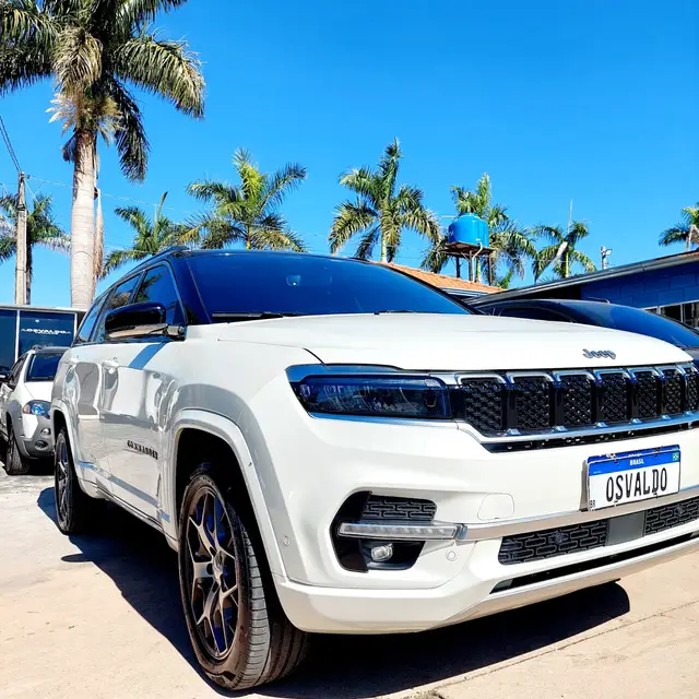 Carro Jeep Commander 2024 Overland 2.0 TD380