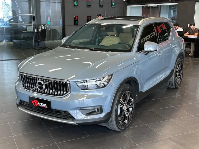 Carro Volvo XC40 2021 T-5 HÍBRIDO INSCRIPTION 1.5 FWD