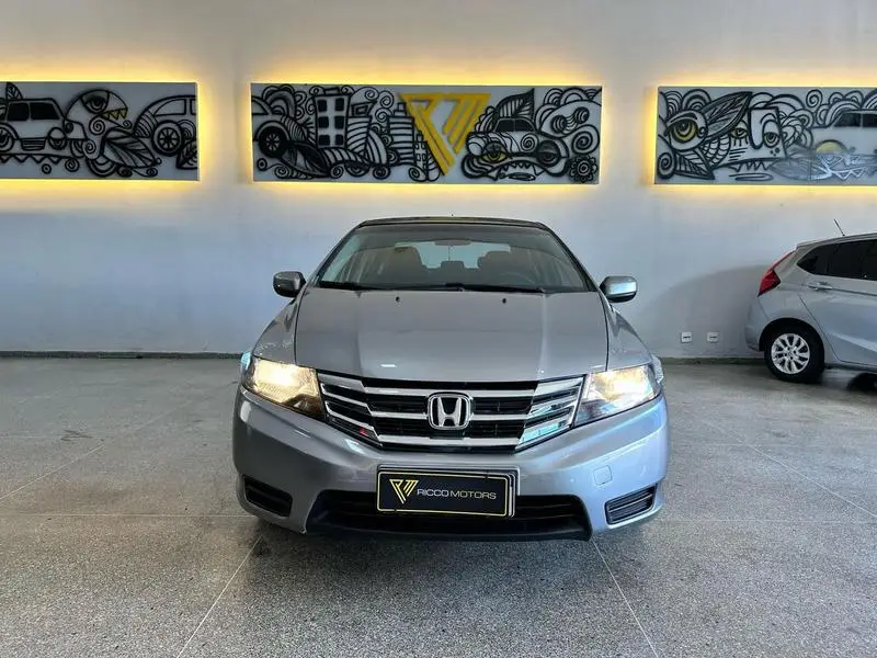 Honda City LX 1.5 16V (flex)