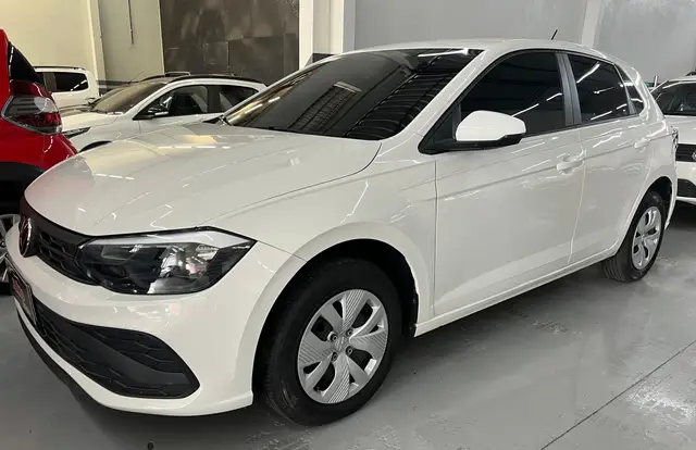 Carro Volkswagen Polo 2024 Track 1.0 Flex 12V 5p
