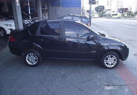 Fiesta Sedan 1.6 (Flex)