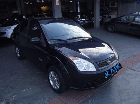 Fiesta Sedan 1.6 (Flex)