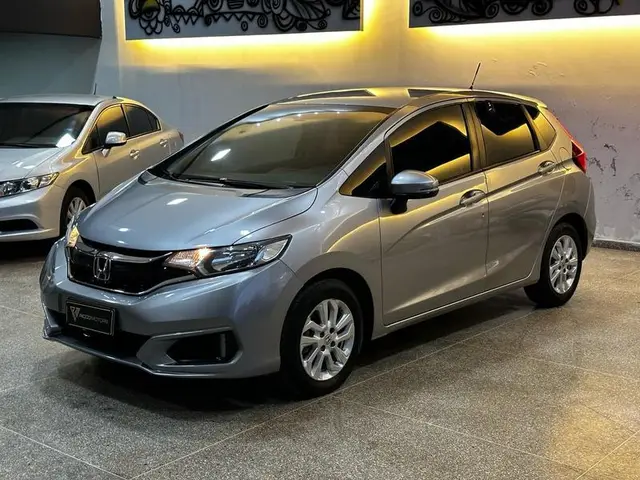 Carro Honda Fit 2019 1.5 16v Personal CVT (Flex)