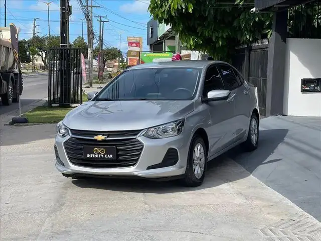 Carro Chevrolet Onix Plus 2023 LT 1.0 Turbo