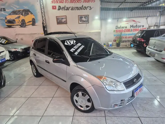 Carro Ford Fiesta Hatch 2007 1.6 (Flex)