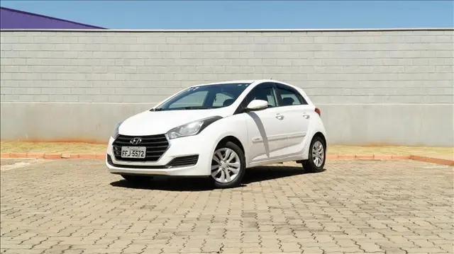 Carro Hyundai HB20 2017 1.0 Comfort Plus (Flex)