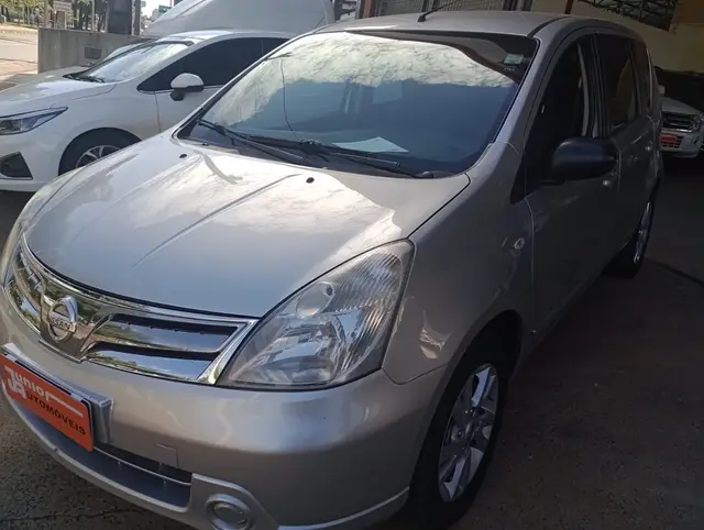 Carro Nissan Livina 2013 S 1.6 16V (flex)