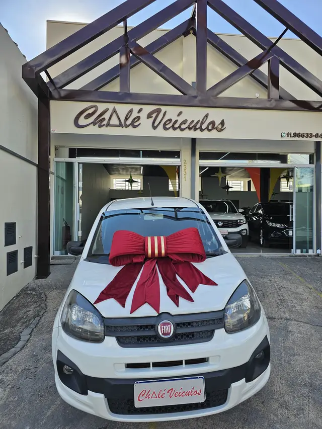 Carro Fiat Uno 2021 Attractive 1.0