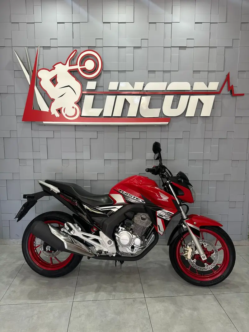 Honda CB 250F Twister (CBS)
