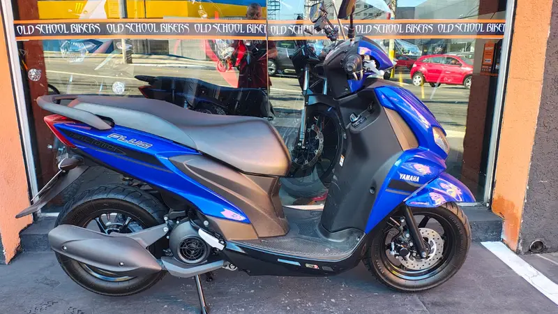 Yamaha Fluo ABS