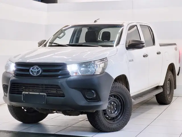 Carro Toyota Hilux Cabine Dupla 2020 Hilux 2.8 TDI CD STD Narrow 4x4