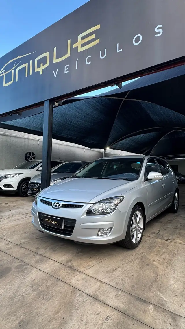 Carro Hyundai i30 2011 GLS 2.0 16V Top (aut)