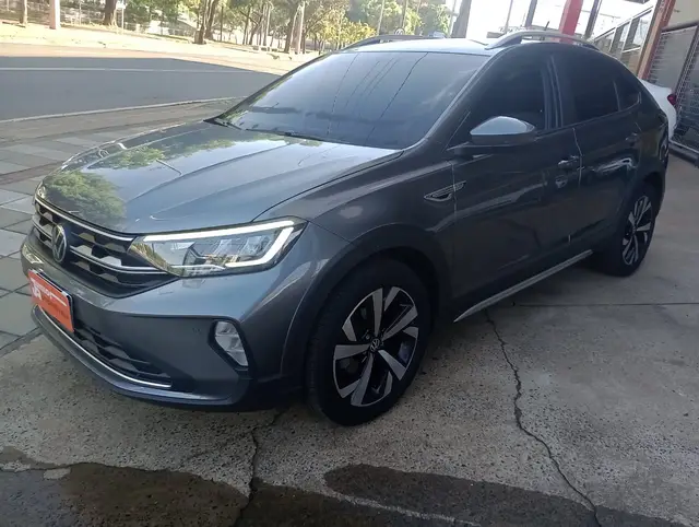 Carro Volkswagen Nivus 2024 Highline 200 TSI