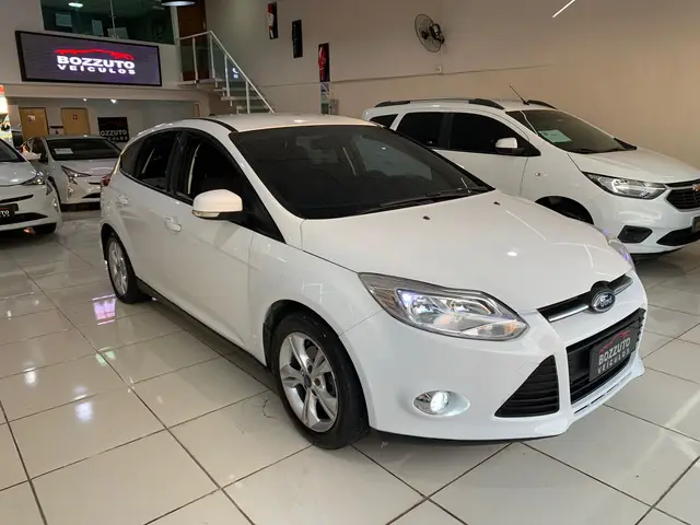 Carro Ford Focus Hatch 2015 S 1.6 16V TiVCT