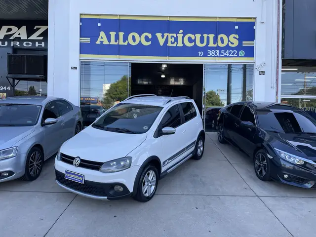 Carro Volkswagen CrossFox 2012 1.6 VHT (Flex)