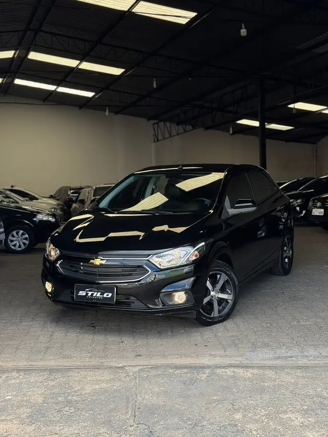 Carro Chevrolet Onix 2018 1.4 LTZ SPE/4 (Aut)