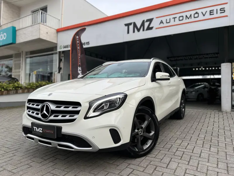Mercedes-Benz GLA 200 GLA 200 1.6 Advance