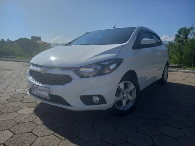 Carro Chevrolet Onix 2019 1.4 LT SPE/4 (Aut)