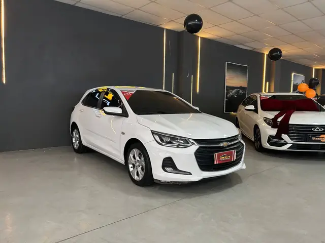 Carro Chevrolet Onix Plus 2020 1.0 Premier Turbo Flex (Aut)