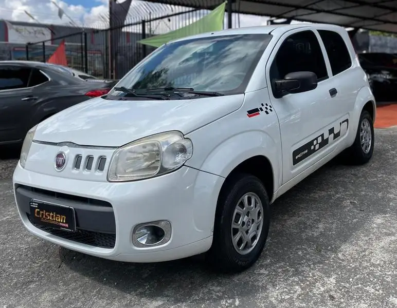 Fiat Uno Vivace 1.0 8V (Flex) 4p