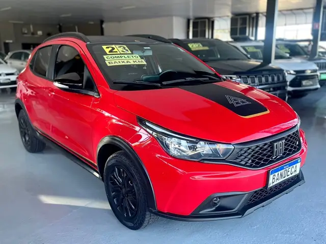 Carro Fiat Argo 2023 Trekking 1.3 (Flex)