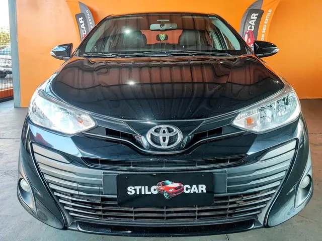 Carro Toyota Yaris Sedan 2019 1.5 XL (Flex)