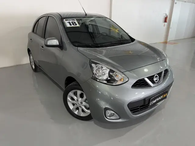 Carro Nissan March 2018 1.6 16V SV CVT (Flex)