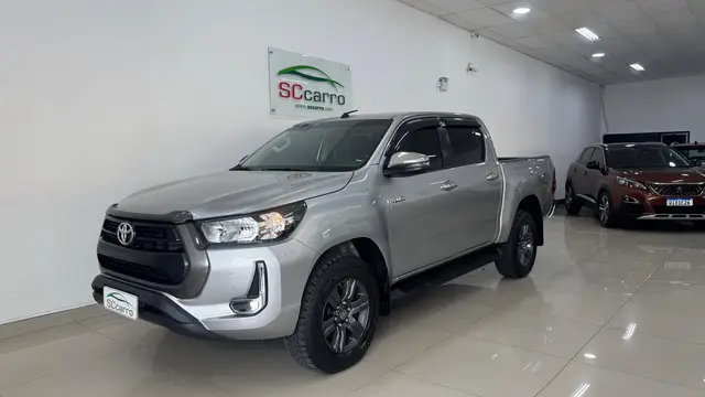 Carro Toyota Hilux Cabine Dupla 2024 SR 4x4 2.8 Diesel