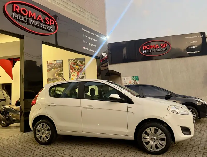 Fiat Palio Essence 1.6 16V Dualogic (Flex)
