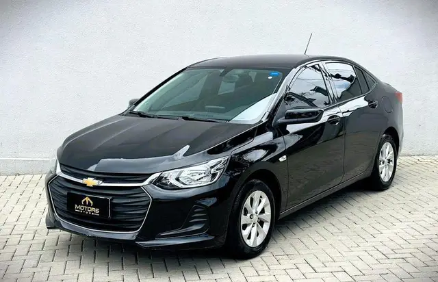 Carro Chevrolet Onix Plus 2023 LT 1.0