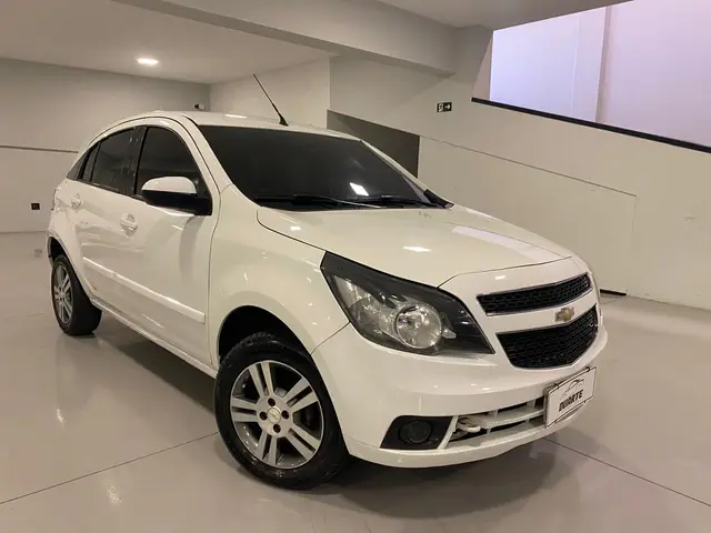 Carro Chevrolet Agile 2013 LTZ 1.4 8V (Flex)