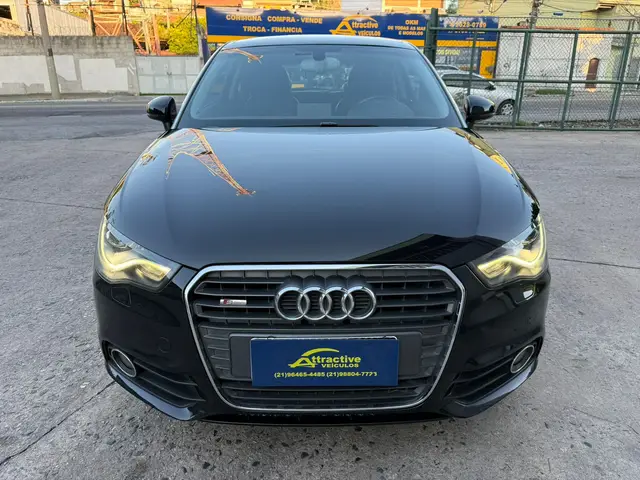 Carro Audi A1 2012 1.4 TFSI Attraction S Tronic