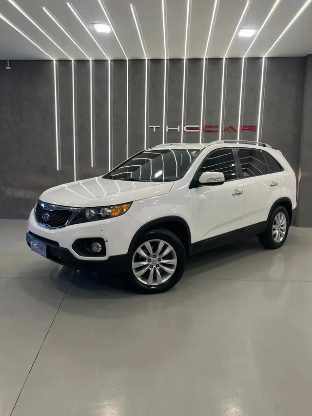 Carro Kia Sorento 2012 2.4 16V 4x2 (Aut)