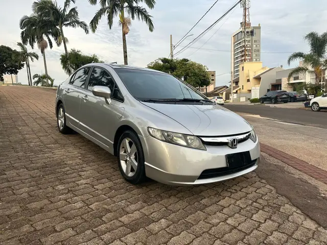 Carro Honda Civic 2008 Sedan LXS 1.8