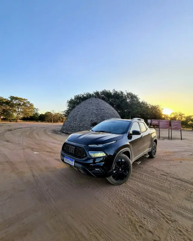 Carro Fiat Toro 2023 Volcano 1.3