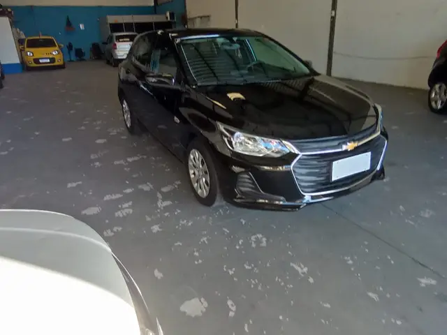 Carro Chevrolet Onix 2020 LT 1.0 (Flex)