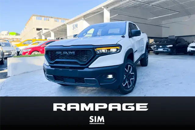Carro RAM Rampage 2025 Rebel 2.0 Turbo