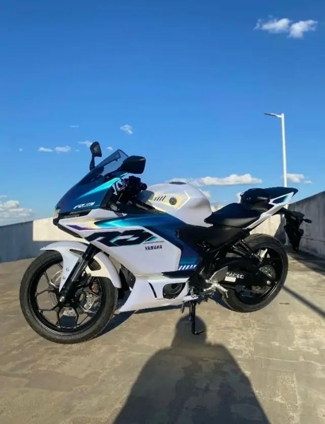 Moto Yamaha YZF R3 2025 ABS