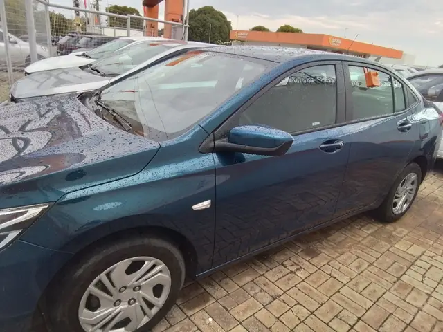 Carro Chevrolet Onix Plus 2024 LT 1.0