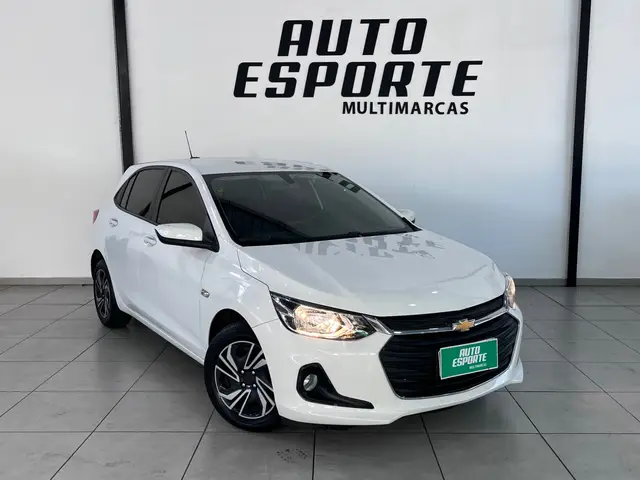 Carro Chevrolet Onix 2024 LT 1.0