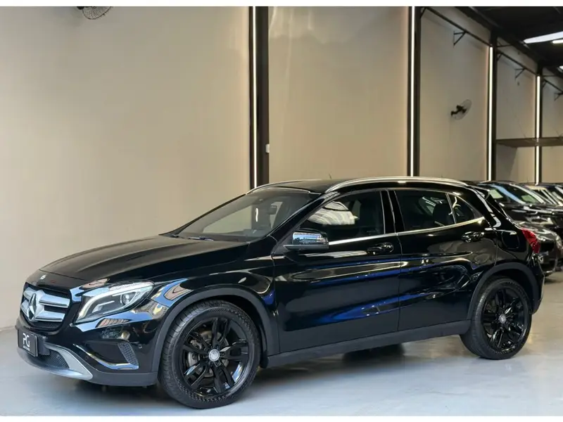 Mercedes-Benz GLA 200 GLA 200 1.6 Advance