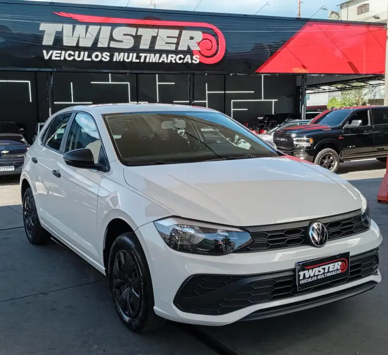 Volkswagen Polo Track 1.0 Flex 12V 5p