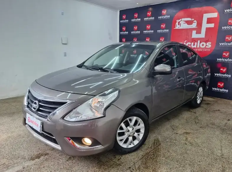 Nissan Versa 1.6 16V SL FlexStart (Flex)