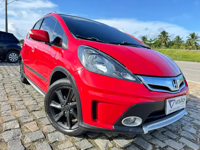 Carro Honda Fit 2014 Twist 1.5 16v (Flex)