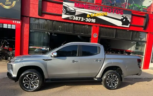 Carro Mitsubishi L200 Triton 2025 GLS 2.4 Turbo